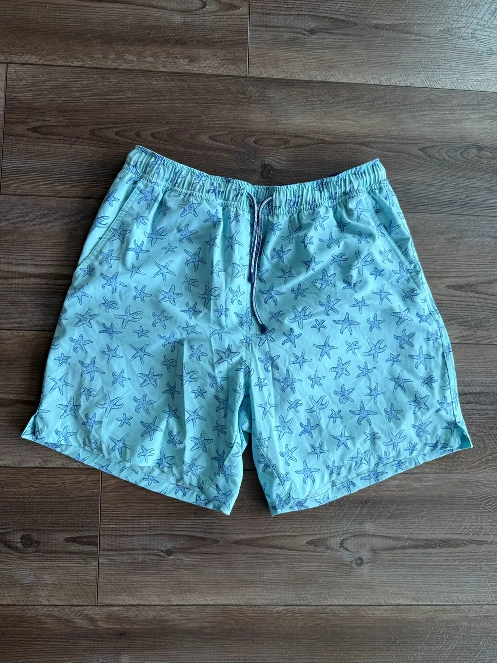 Peter Millar Men’s Swim Trunks size Medium